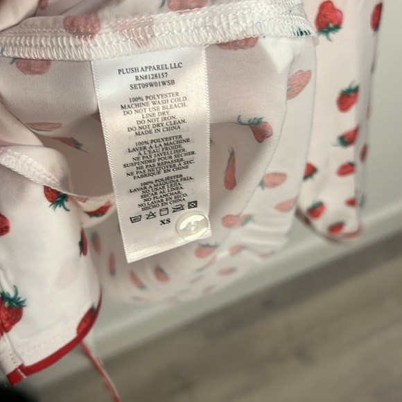 Revolve Plush Strawberry Faux Silk Pajama Set in White & Red NWT - Picture 8 of 10